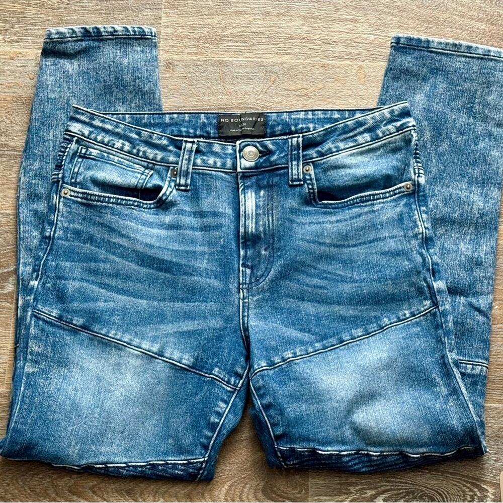 Men’s No Boundaries Blue Jeans Size 32x30